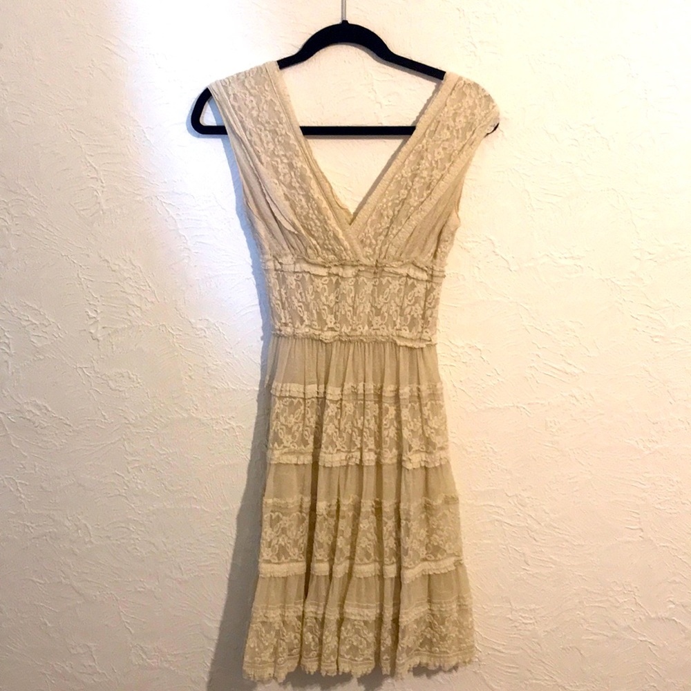 Sleeveless Cream Lace Dress